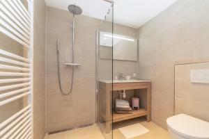 Koupelna v ubytování Het Vlielandhotel