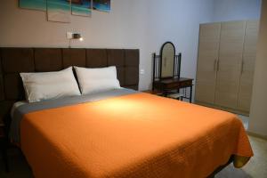A bed or beds in a room at Seaview