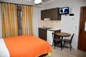 A bed or beds in a room at Seaview
