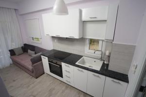 Imagen de la galería de Akti Alegra In Front The Beach, en Neos Marmaras