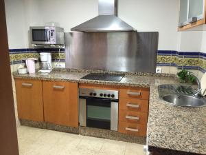 Kuchyň nebo kuchyňský kout v ubytování Casa El Campanario