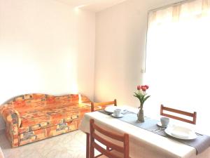 Część wypoczynkowa w obiekcie Apartments Ana Medulin