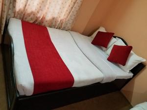 Cama o camas de una habitación en HOTEL ICE VIEW POKHARA