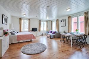 Ένα ή περισσότερα κρεβάτια σε δωμάτιο στο Hotel Villa Molnby