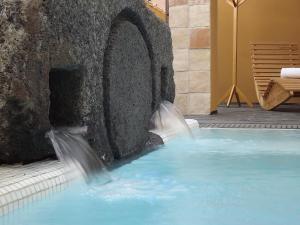 Bazén v ubytovaní Aquae Sinis Albergo Diffuso alebo v jeho blízkosti