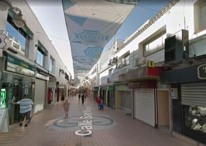 Supermarket alebo iný obchod pri apartmáne alebo v okolí