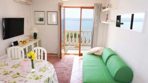 TV a/nebo společenská místnost v ubytování Adria Croatia