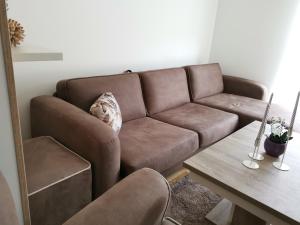 Et sittehjørne på Apartman Maximus
