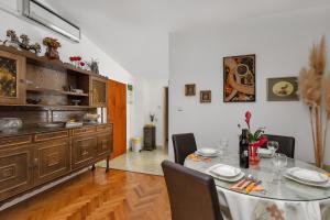 Fotografie z fotogalerie ubytování Apartment Gojak Mišo Alen v destinaci Makarska