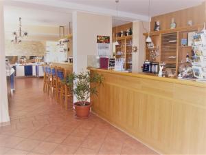 Příslušenství pro přípravu čaje a kávy v ubytování Hotel Bergmühle