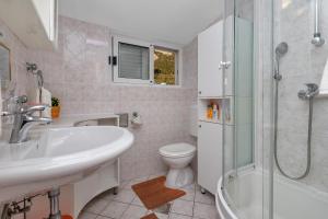 Koupelna v ubytování Apartment Gojak Mišo Alen