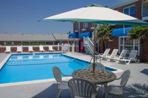 Imagem da galeria de Colonial Inn em Nags Head