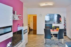 Kuchyňa alebo kuchynka v ubytovaní Apartment Klaudio