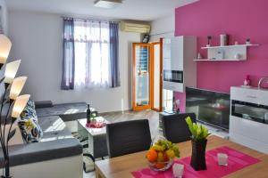 Kuchyňa alebo kuchynka v ubytovaní Apartment Klaudio