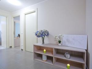 Fotografie z fotogalerie ubytování SALA COMACINA APARTMENT NO 4-SLEEPS 10 by Italian Apartments v destinaci Sala Comacina