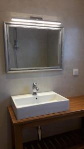 Foto dalla galleria di Ava Apartments ad Agios Gordios Altre 73 foto