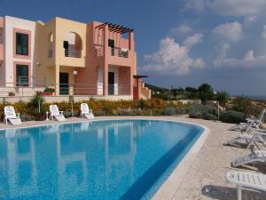 Bazén v ubytování Hotel Alizé nebo v jeho okolí