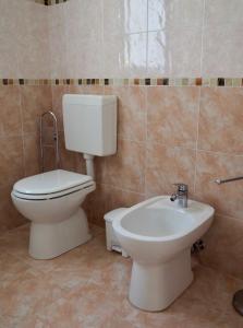 Łazienka w obiekcie Borgo Tarapino