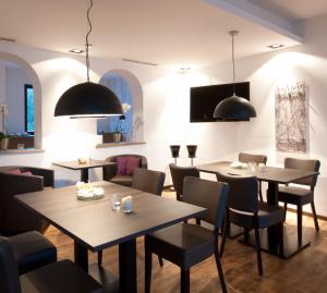 Posezení v ubytování Hotel Seeluna am Klostersee