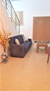 Гостиная зона в Suluca Homes