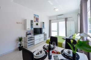 Imagen de la galería de Studio Apartment & Room TEN - Free parking, en Dubrovnik