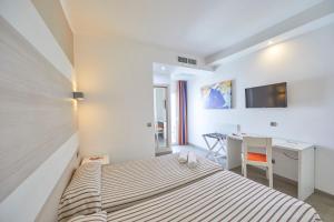 TV a/nebo společenská místnost v ubytování MLL Palma Bay Club Resort