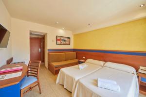 Postel nebo postele na pokoji v ubytování MLL Palma Bay Club Resort