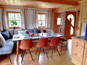 Posezení v ubytování CHALET BELLE WILD by Belle Stay