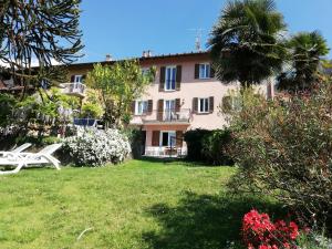 Gallery image of Panorama sul lago in Porto Valtravaglia