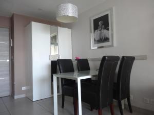 Gambar di galeri bagi Cannes design vue mer di Cannes