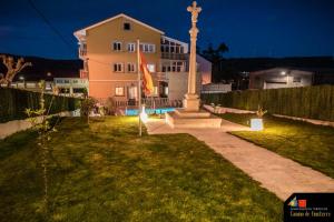 Vonkajšia záhrada v ubytovaní Hostel Camino de Finisterre