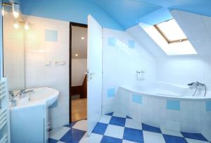 Kúpeľňa v ubytovaní Hotel Zámeček Janovičky