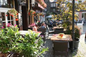 Gäste, die in der Unterkunft The Burgklause Boutique Hotel übernachten