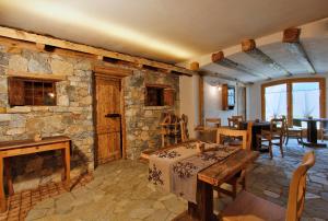 A seating area at Chalet Teo e Marianna