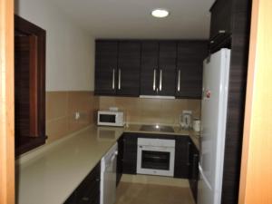 A kitchen or kitchenette at HL 010 3 bedroom apartment on HDA Golf Resort