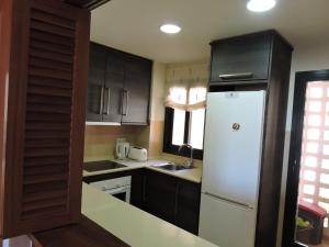 A kitchen or kitchenette at HL 010 3 bedroom apartment on HDA Golf Resort