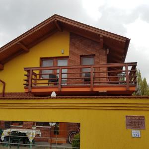 Budova, v ktorej sa apartmán nachádza