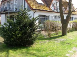 Taman di luar Ferienwohnung Mühlenstr. Prerow +4 gambar