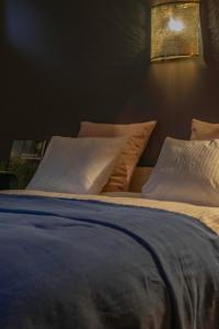 Postel nebo postele na pokoji v ubytování Beeltjens B&B: Wolf&Belle