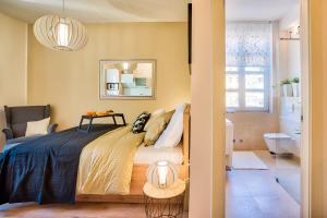 Ένα ή περισσότερα κρεβάτια σε δωμάτιο στο Parkside studio Apartments with FREE parking