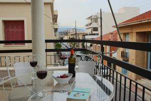 Balkón alebo terasa v ubytovaní Spacious townhouse close to Chania center