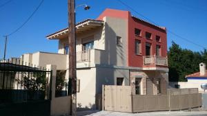 Gallery image of Arapakis apartment 2 in Egina