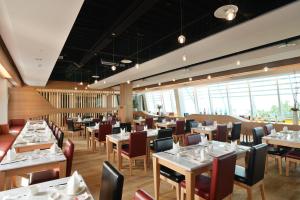 Restaurace v ubytování In Young Hotel
