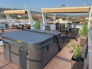 Fotografie z fotogalerie ubytování Floating House MM, Marina Portorož v Portoroži