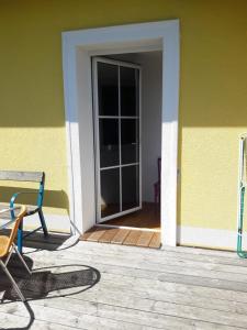 Φωτογραφία από το άλμπουμ του Kunterbunt Seehaus σε Faak am See