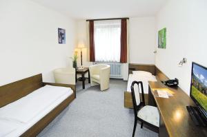Gallery image of Hotel Café Schlack in Tuttlingen +4 photos