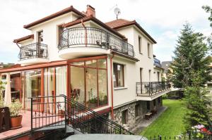 Budova, v ktorej sa ubytovanie bed & breakfast nachádza