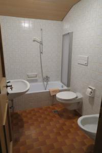 A bathroom at Residence Scheidnerhof
