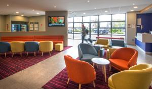 Posezení v ubytování Travelodge Plus Galway
