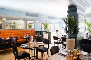 Een zitgedeelte bij Hotel du Vin & Bistro Cambridge